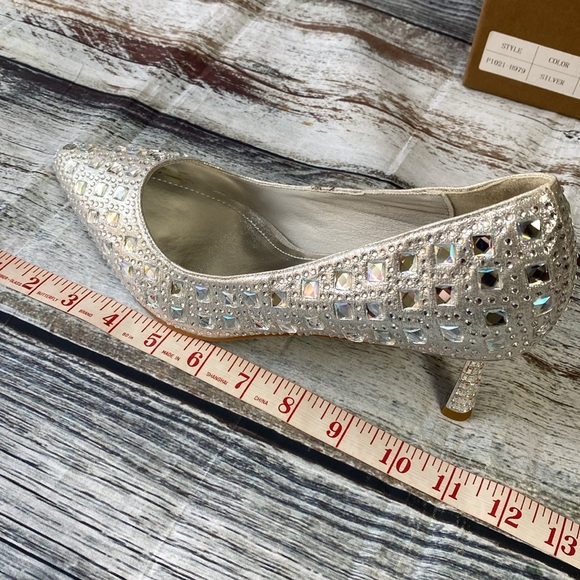 OMINE Women’s Pointed Toe Heels – Silver Rhinestone Embellished – Size 11 - Picture 9 of 11